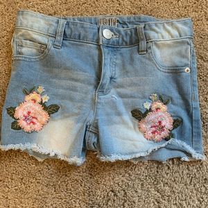 Girls shorts